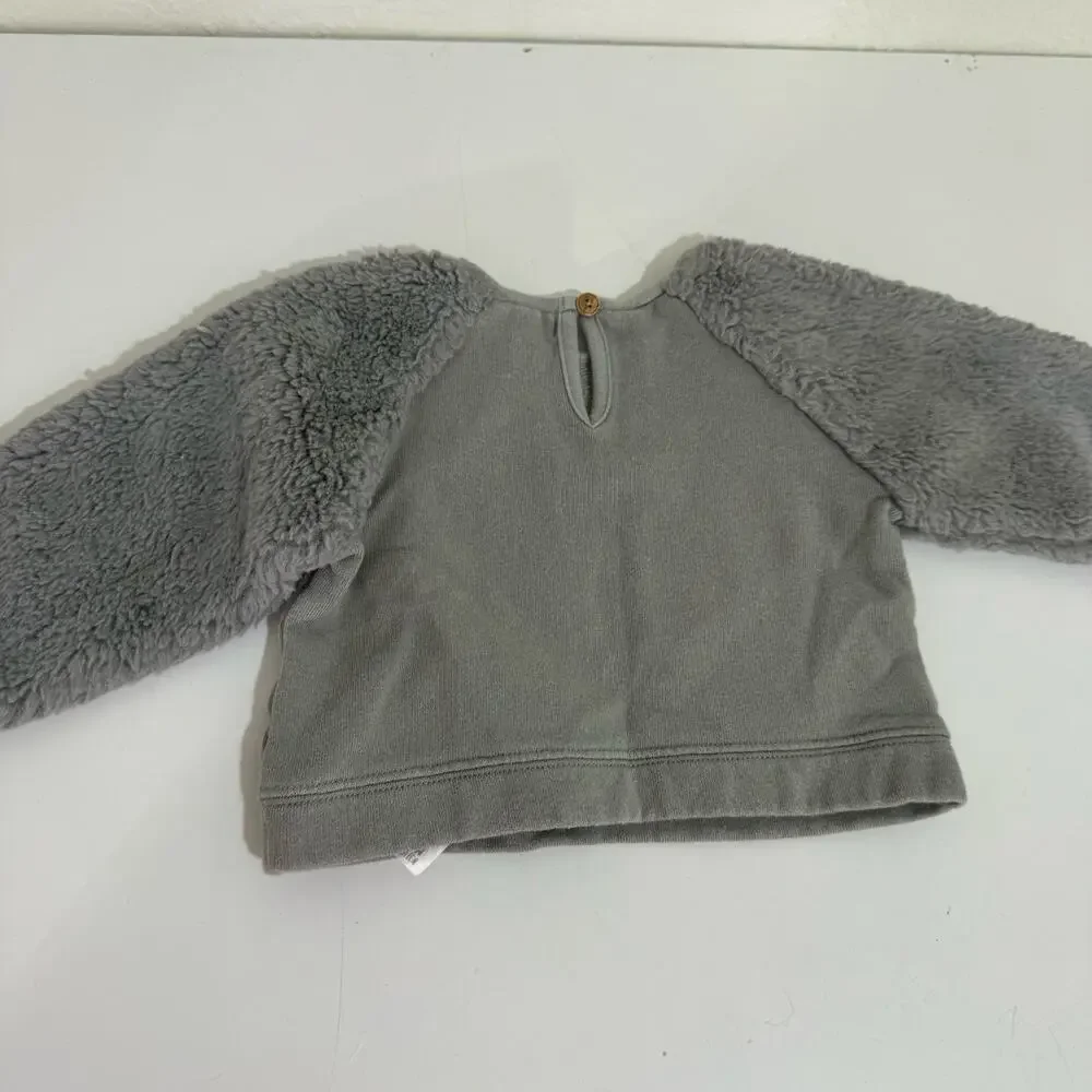 Zara Mini Gray Sleepy Plush Sleeve Sweatshirt Size 6-9 Months